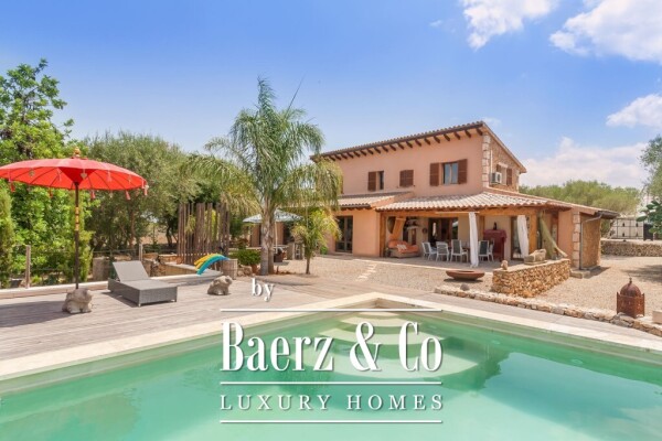 photo 1 Exceptional country house with amazing views