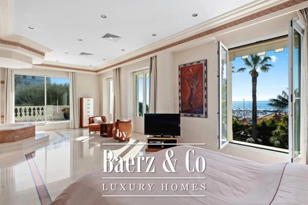 photo 24 Magnificent property close to the sea in Cap D'Antibes.