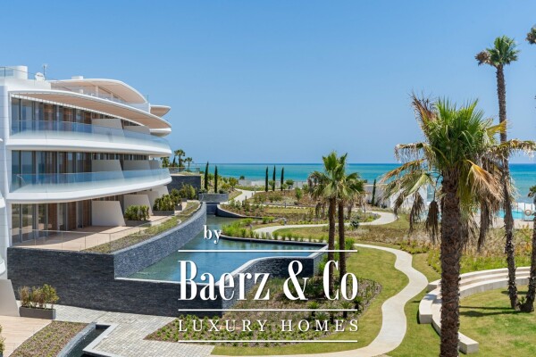 photo 1 Apartments and Villas - Estepona - Ref: 8096