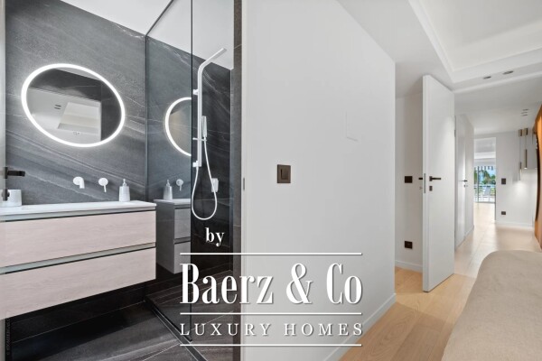 photo 17 Large 4 room apartment near the Port du Canto