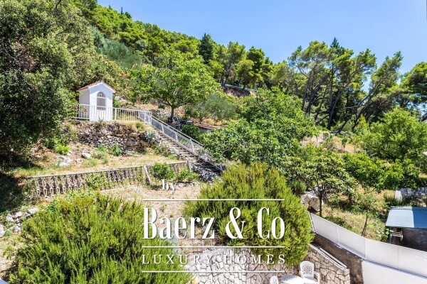 photo 24 Drvenik, exceptional property – multi-apartment house in the first row to the sea