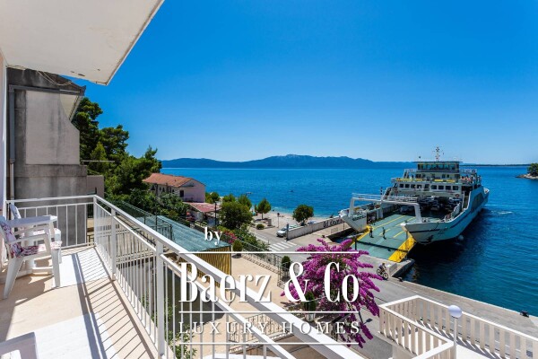 photo 49 Drvenik, exceptional property – multi-apartment house in the first row to the sea
