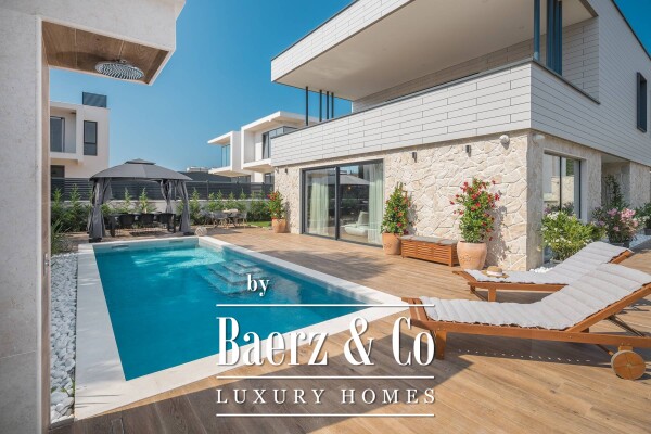 photo 6 Funtana, Istria, modern villa with pool, top location