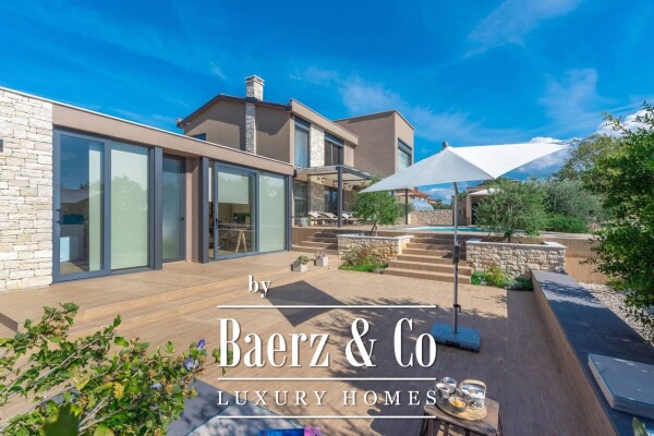 photo 1 Istra, Umag, Beautiful villa with pool, 156m2