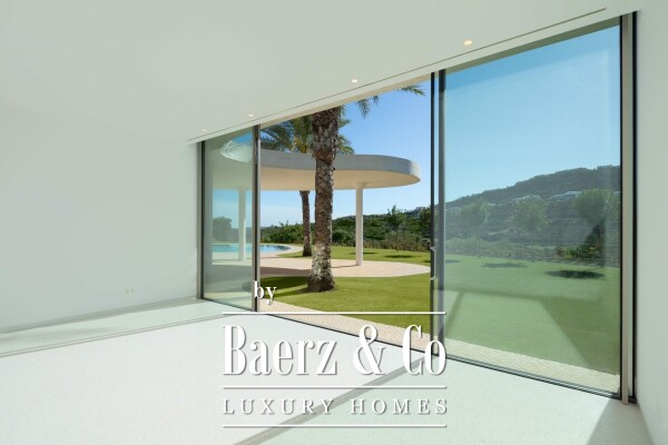 photo 13 Villa - Estepona West - Casares - Ref: 8338