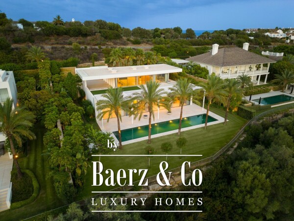 photo 2 Villa - Estepona West - Casares - Ref: 8339