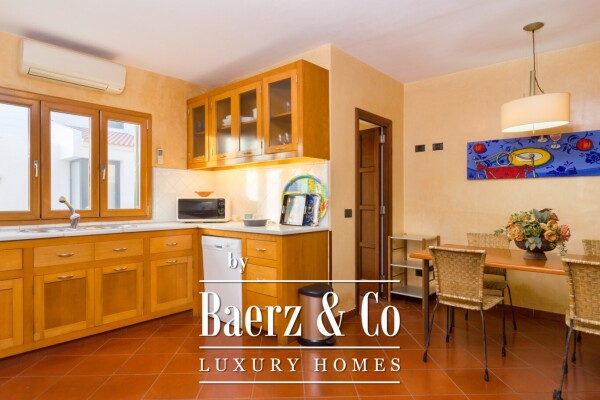 photo 14 LOVELY VILLA WITH SEA VIEWS IN CALAN BRUT