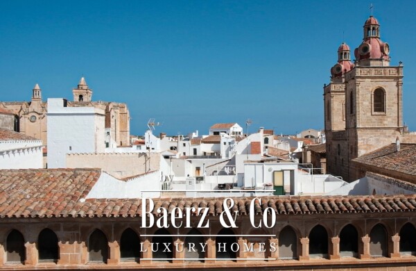 photo 22 MANSION HOUSE IN THE HEART OF THE OLD TOWN