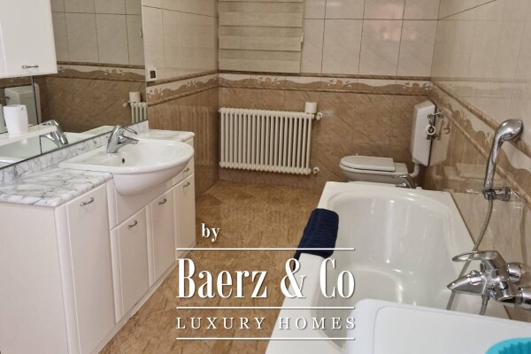 photo 10 Umag, villa first row to the sea