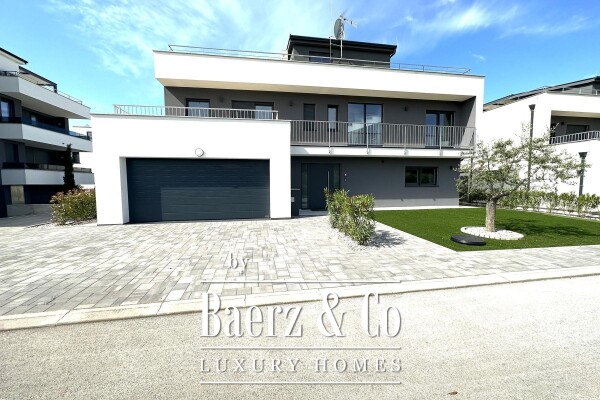 photo 4 Istria, Pomer: Exclusive Modern Villa 260 m2 with Pool and Sea View, 400m from Coast