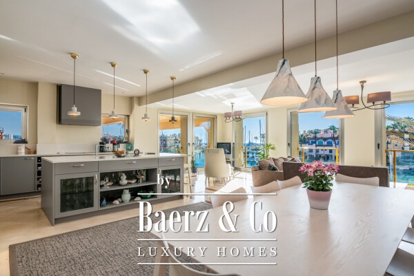 photo 1 Beautiful luxury home in Sotogrande, Marina de Sotogrande - Ribera de la Nécora