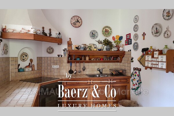 photo 12 **Peaceful Haven with Village View – Villa with Garden and O