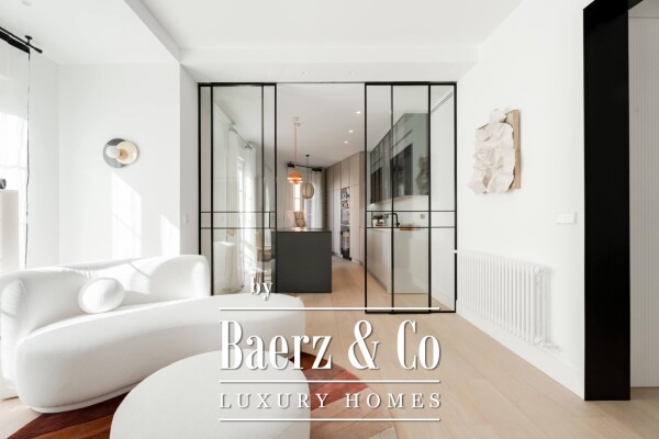 photo 4 Exclusivity and Refinement: Prestigious Apartment in the Heart of Barcelona