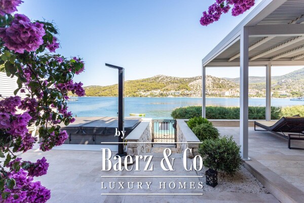 photo 1 Trogir, Seget Vranjica, beautiful house, first row to the sea