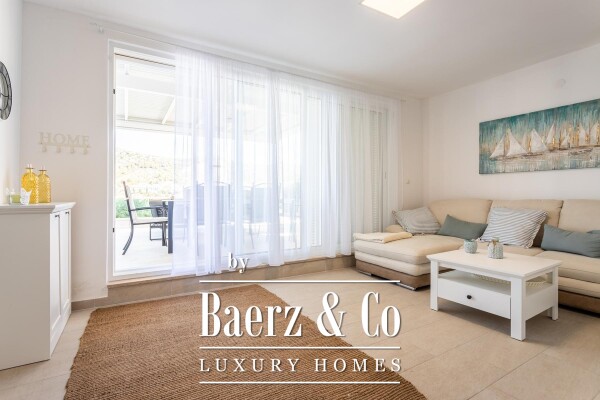 photo 6 Trogir, Seget Vranjica, beautiful house, first row to the sea