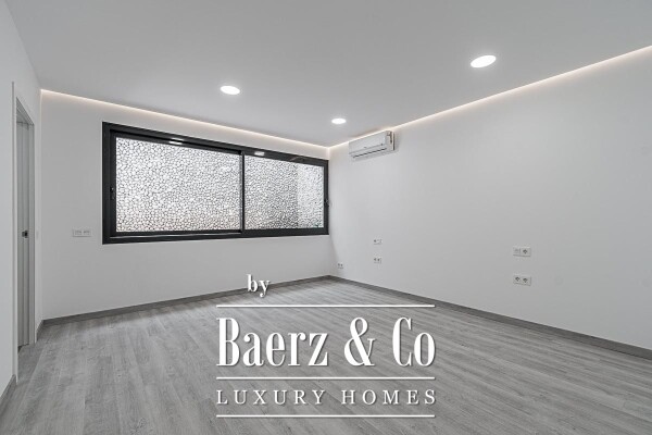 photo 21 Maravillosa villa recién terminada en Costa Adeje