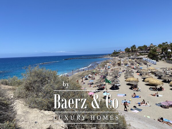 photo 14 Exclusive Contemporary Villa with Breathtaking Views