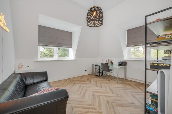 photo 44 van Brouchovenlaan 6