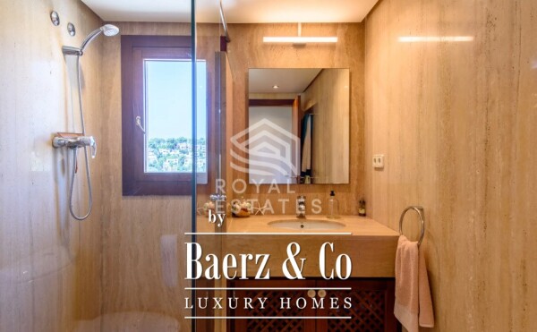 photo 22 Beautiful luxury home in Sa Caleta