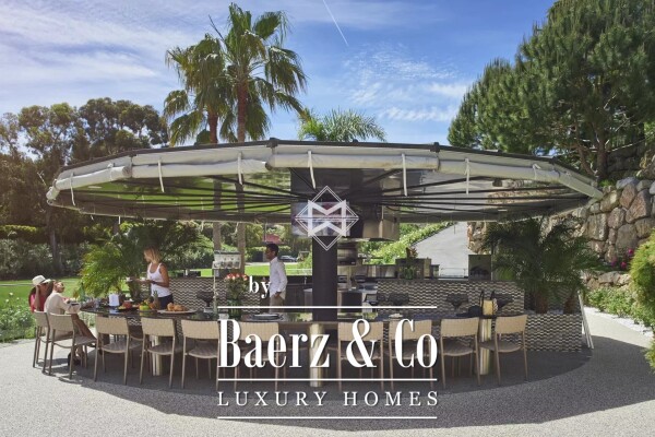 photo 11 Private estate located on the hills of Cannes, in the exclusive Super Cannes neighborhood