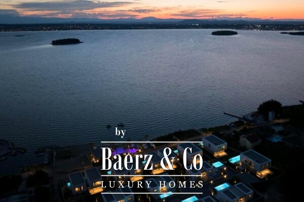 photo 9 Pašman, Tkon, beautiful villa with pool, first row by the sea