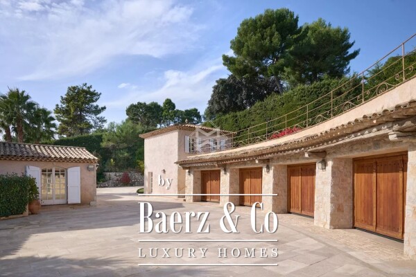 photo 8 La Colle-sur-Loup - Majestic 10-bedrooms property with Tennis court