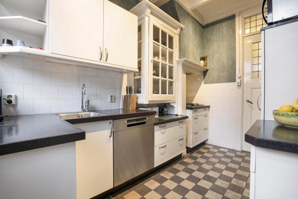 photo 24 Luitgardeweg 38