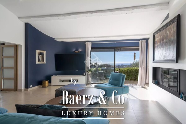 photo 6 Charming property with panoramic sea view