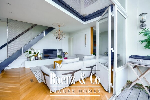 photo 7 Top Floor Duplex with Stunning Views of Île Seguin