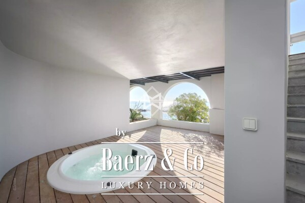 photo 15 Unique waterfront property