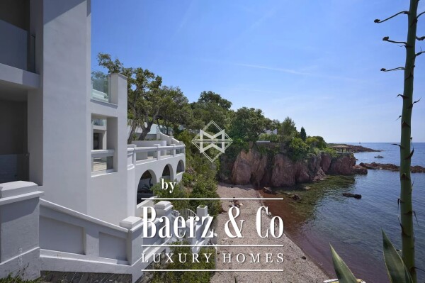 photo 17 Unique waterfront property