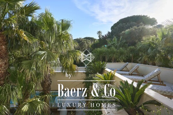 photo 6 Within the Pampelonne domain, close to the sea and its beachfront restaurants.