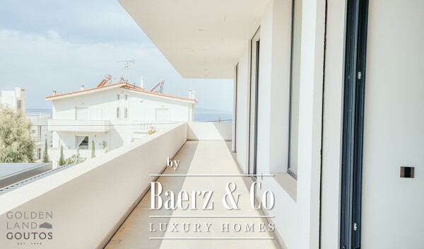 photo 17 Contemporary Villa in Voula