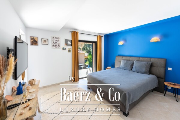 photo 14 Fully renovated villa - Cote d'Azur French Riviera