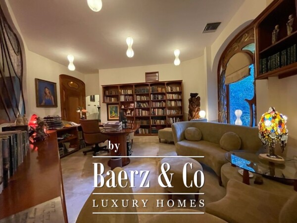 photo 9 A piece of art in the city.  A private enclave in premium neighborhood