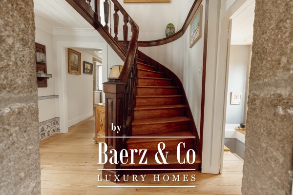 photo 8 Magnificent Manor House with winery