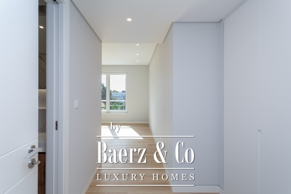 photo 4 Modern, luxury 3+1 bedroom duplex in a quiet street in Carcavelos