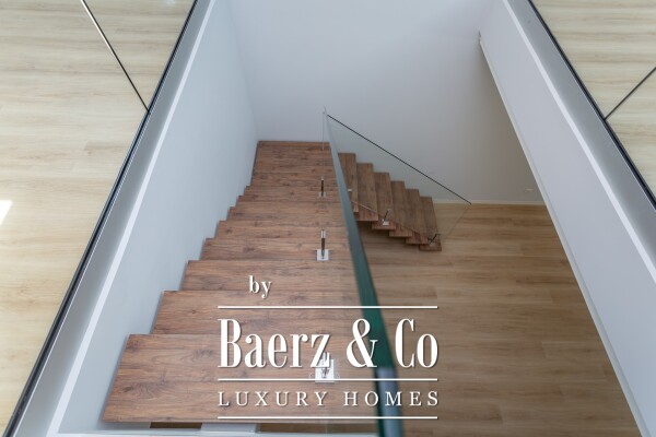 photo 28 Modern, luxury 3+1 bedroom duplex in a quiet street in Carcavelos