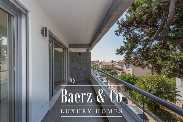 photo 21 Luxury duplex T3+1 with Mezzanine, in a quiet street in Carcavelos