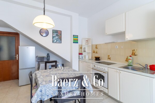 photo 17 Krk, house with three residential units and a large garden in the center