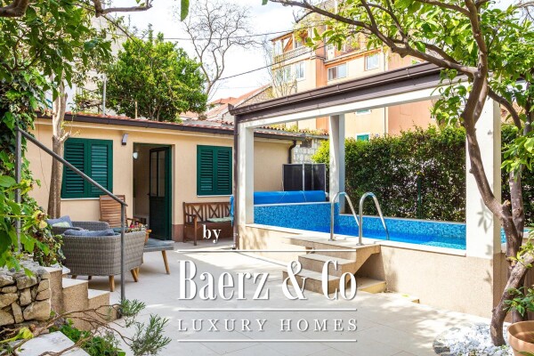 photo 24 Split, Varoš, authentic stone house with pool and sauna, NFA 192 m²