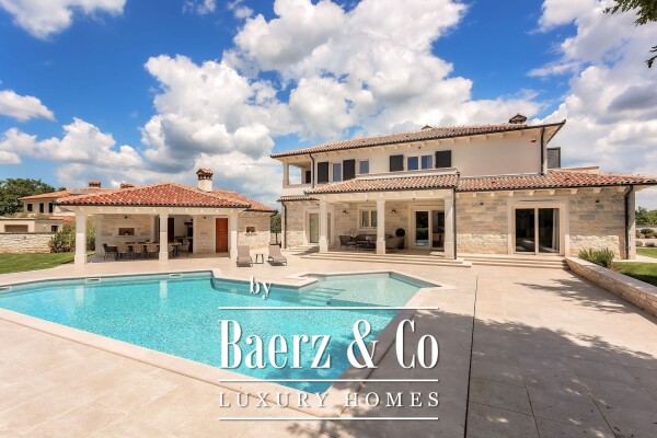 photo 30 Luxury Villa with a large pool and complete privacy – near Poreč
