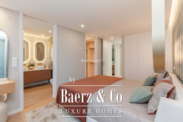 photo 24 Beautiful luxury home in Carcavelos e Parede, Carcavelos