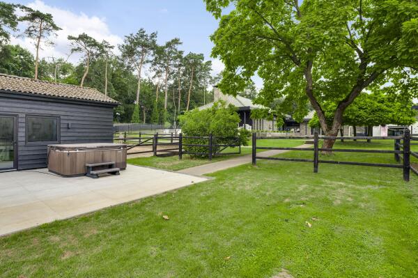 photo 51 Stationsweg 92