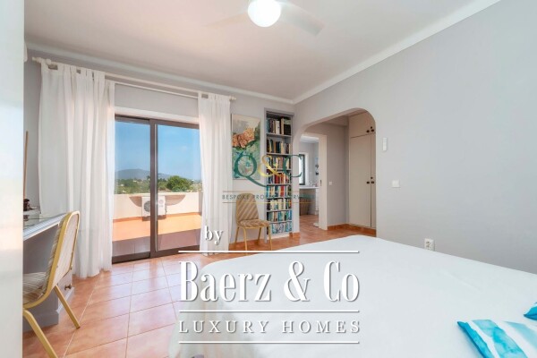 photo 12 Beautiful luxury home in Pechão