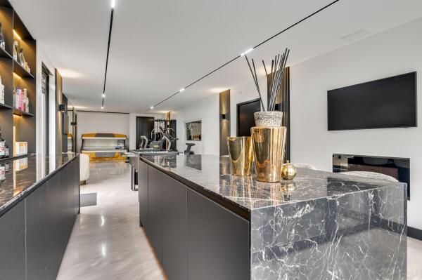 photo 21 Stationsweg 92