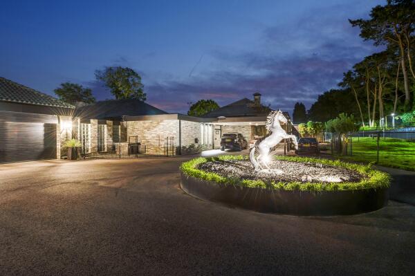 photo 56 Stationsweg 92