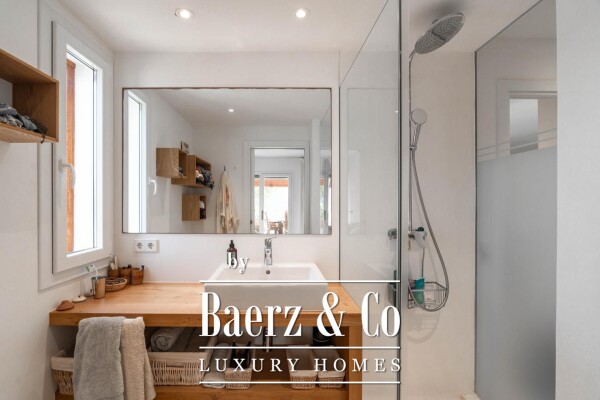 photo 10 Mediterranean Penthouse with Sea Views