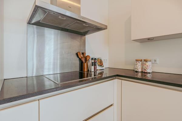 photo 12 Gustav Mahlerlaan 132