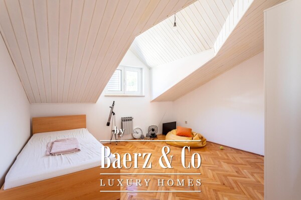 photo 22 Podstrana, house with three units and garage - near the sea